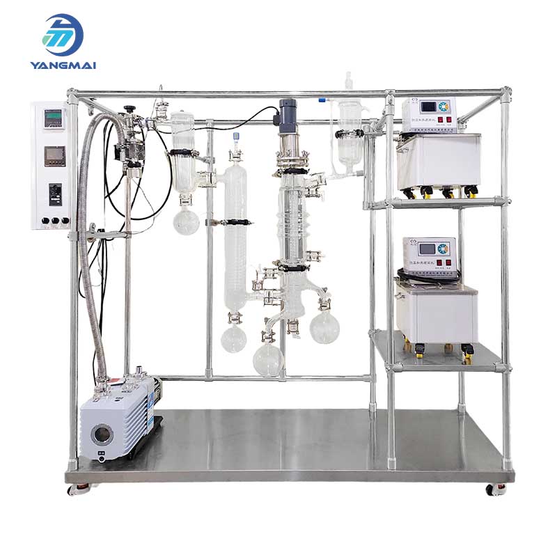 Kısa Yollu Cam Moleküler Damıtma: Laboratuvarlar ve İlaçlar İçin Verimli Saflaştırma